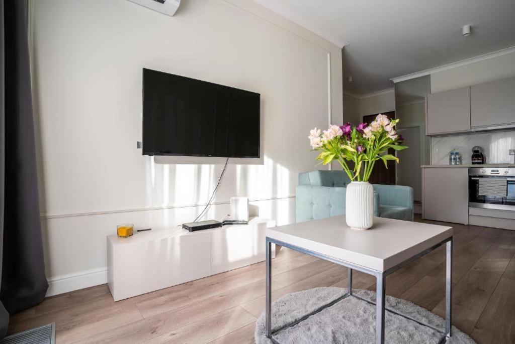 Mennica Residence By Golden Apartments Warszawa Eksteriør billede